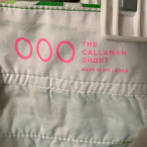 Lily Pulitzer shorts like new - Picture 2 of 3